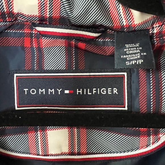 Tommy Hilfiger Designer Plaid Puffer Vest - Small - Picture 3 of 3